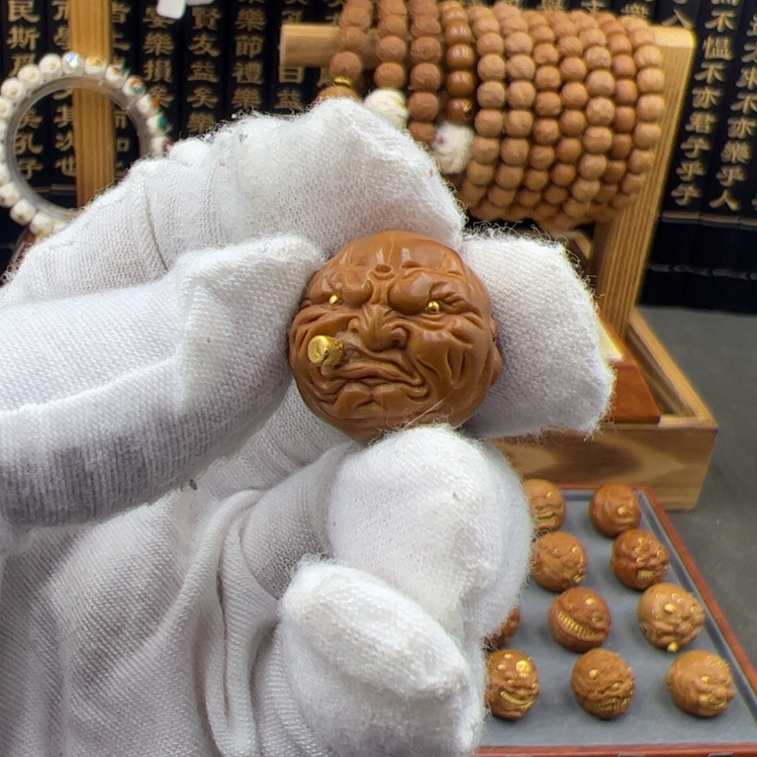 吊坠猴头核桃烟鬼