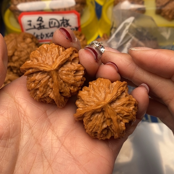 桃核吊坠粗筋三棱36核桃