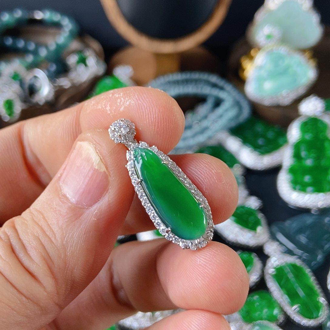 翡翠吊坠(不含链)银S925镶嵌188吊坠