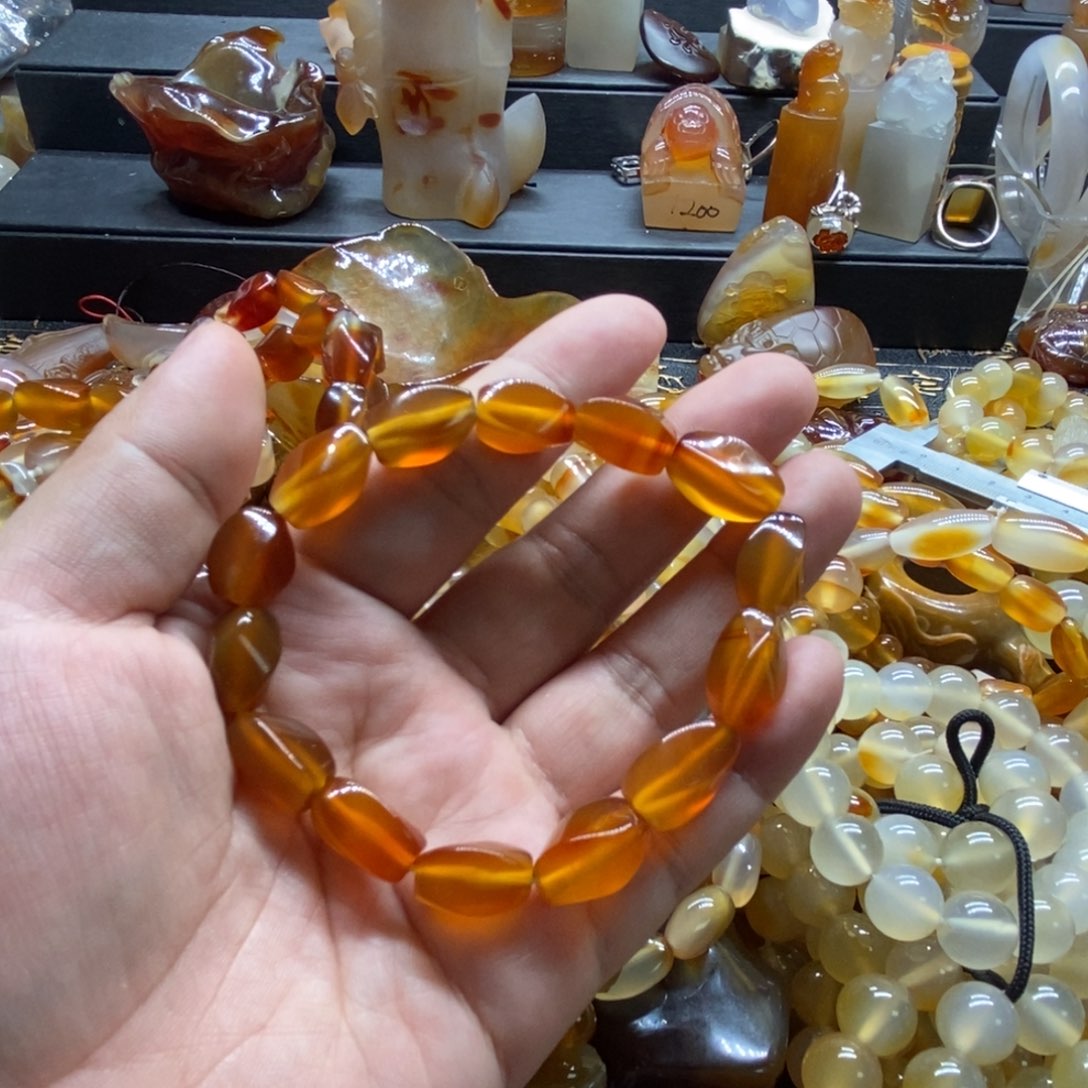 玛瑙/玉髓颈饰未镶嵌陈*前扭扭乾坤串