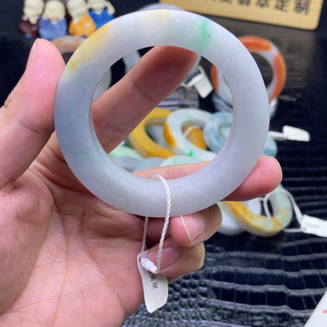 未镶嵌翡翠定制翡翠