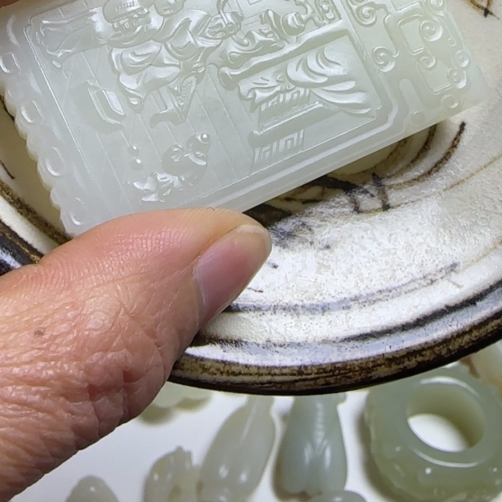 瓷片乐*新号开播瓷器盘子