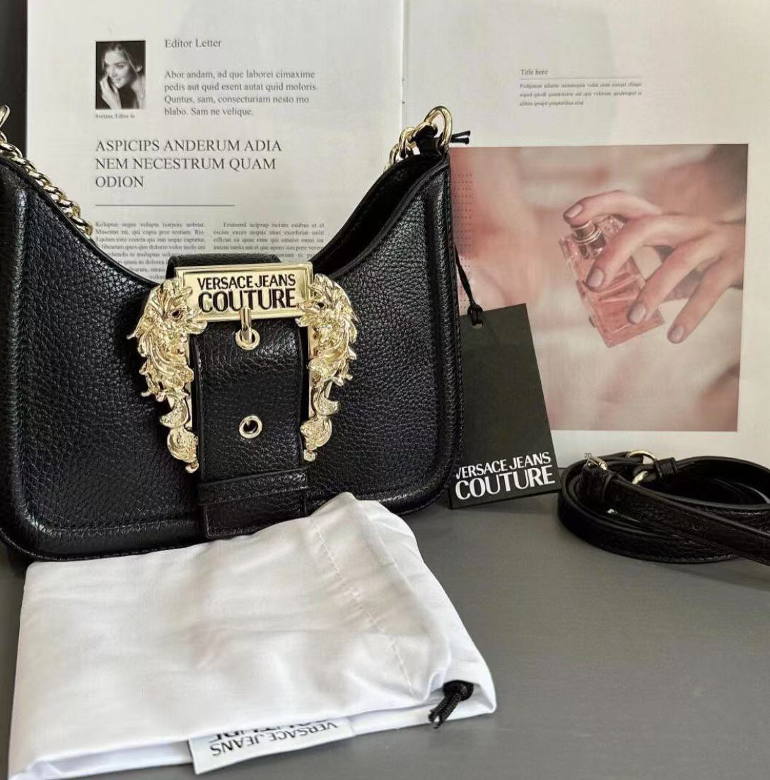 全新未使用 VERSACE/范思哲 范思哲全新黑色腋下单肩包