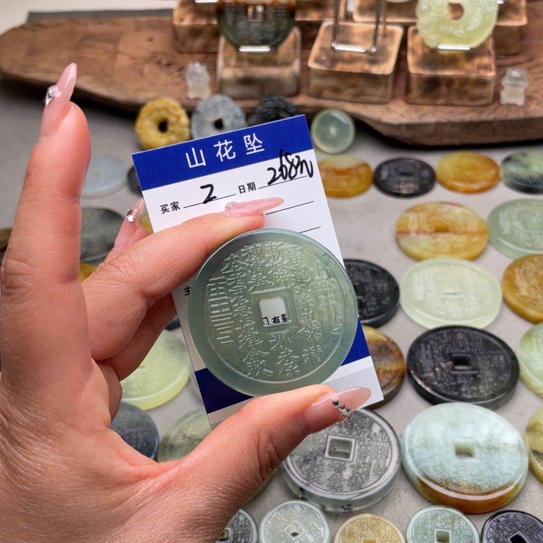 蛇纹石玉颈饰未镶嵌z****✡