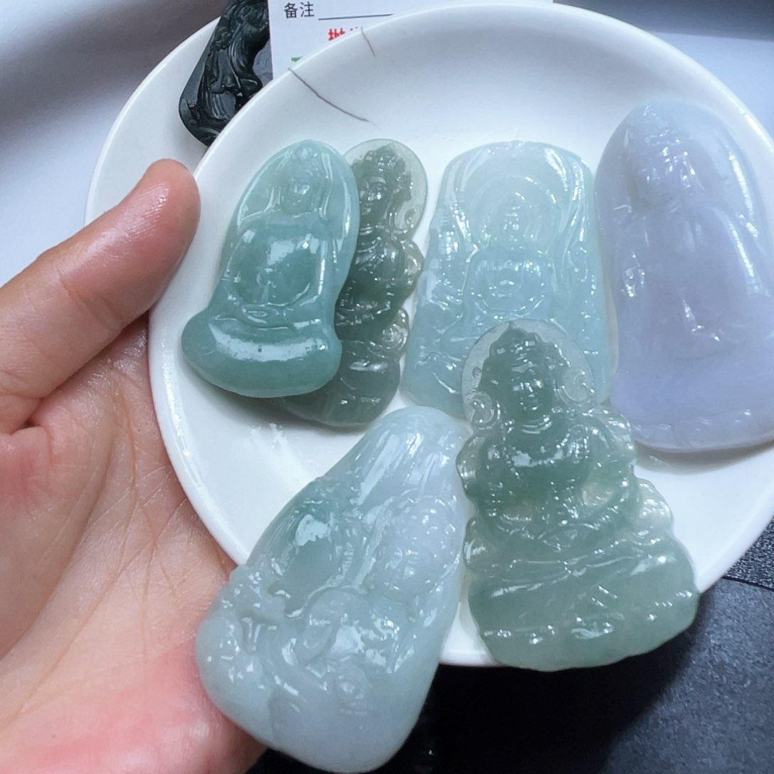 遗***真翡翠未镶嵌颈饰不