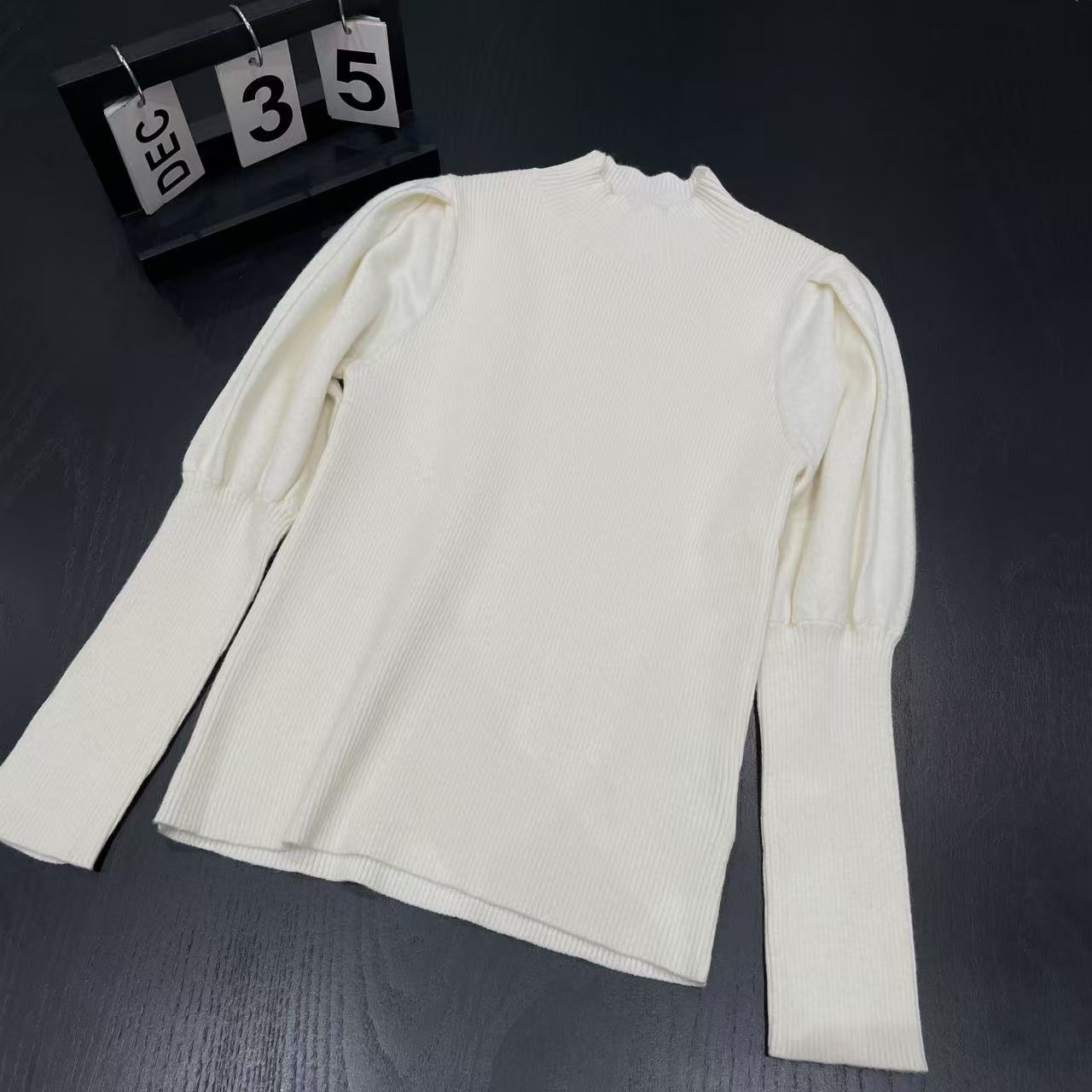 秋冬女童毛衣白色 8066沐系