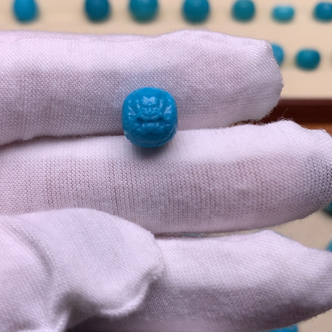 绿松石未镶嵌天然原矿绿松石龙珠9.1