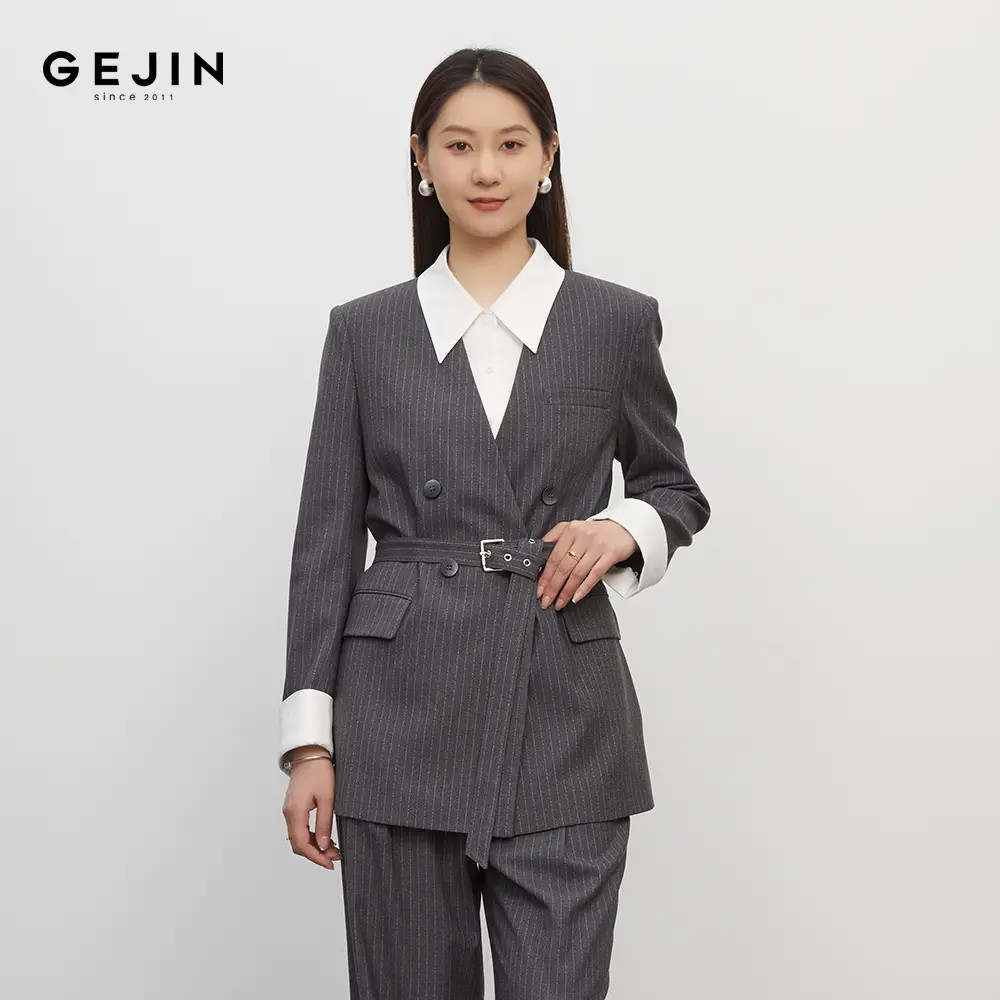 GEJIN/歌锦秋季经典条纹设计撞色拼接摩登时尚西装外套9322570431