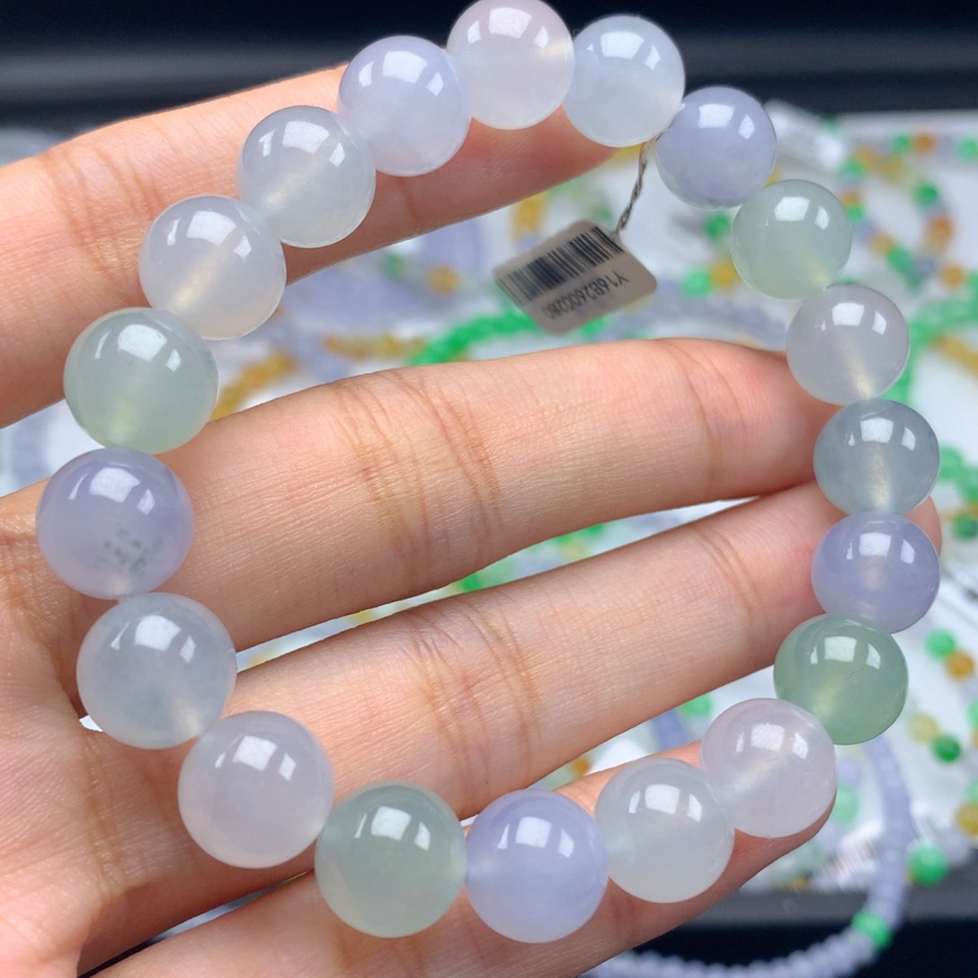 未镶嵌翡翠手链卡