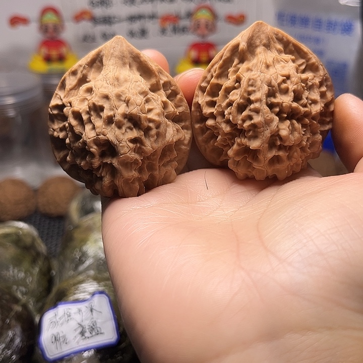 老树红皮高众老品种核桃核桃