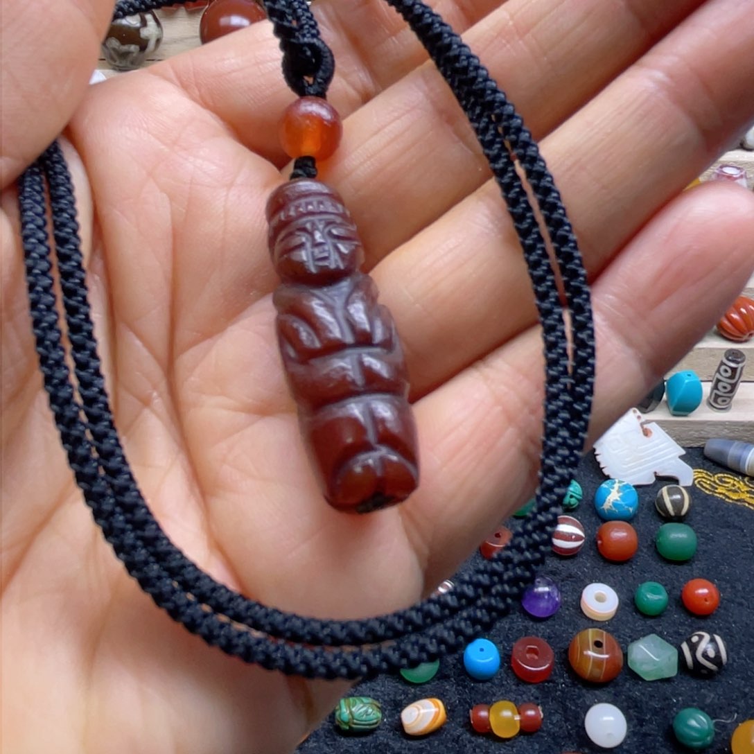 合金颈饰玛瑙/玉髓余**运