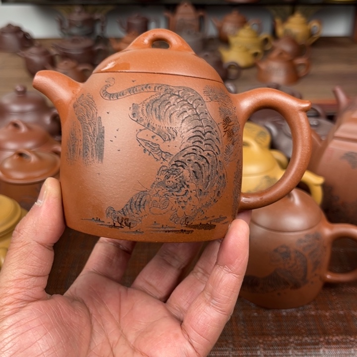 紫砂茶壶墨*月紫砂壶秦权