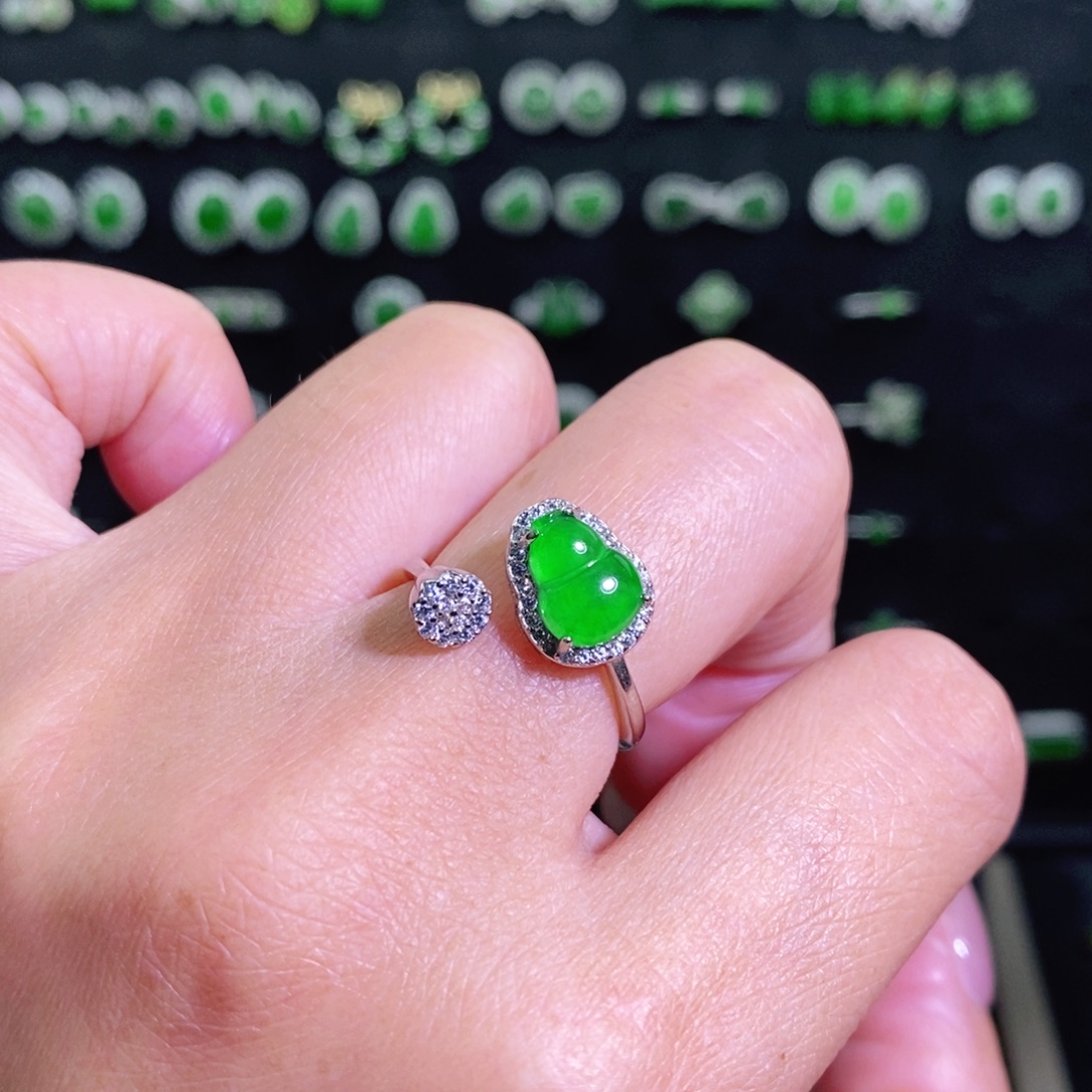 翡翠银S925镶嵌戒指多样性