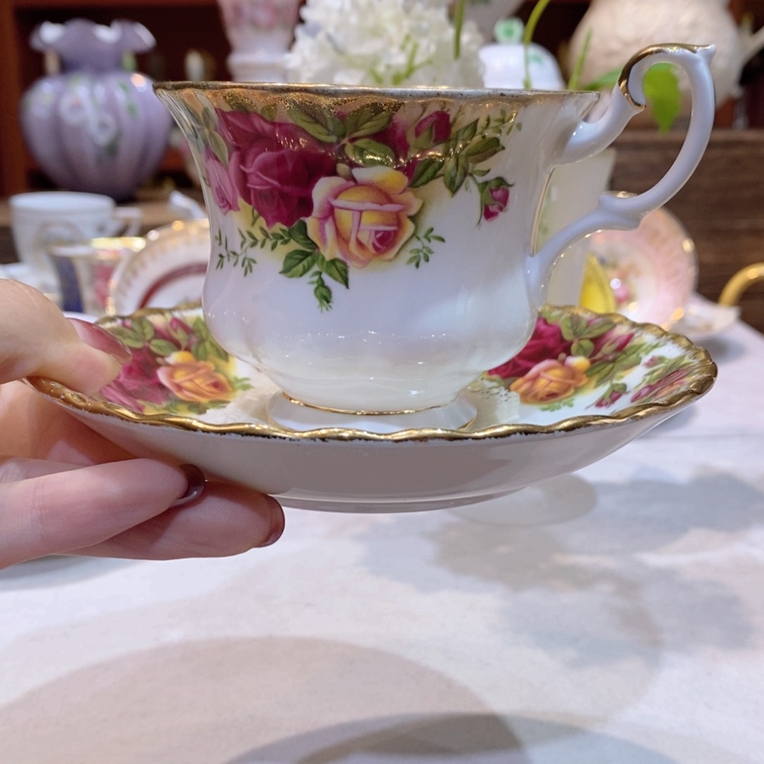 瓷片脱金一杯一碟啊啊啊啊