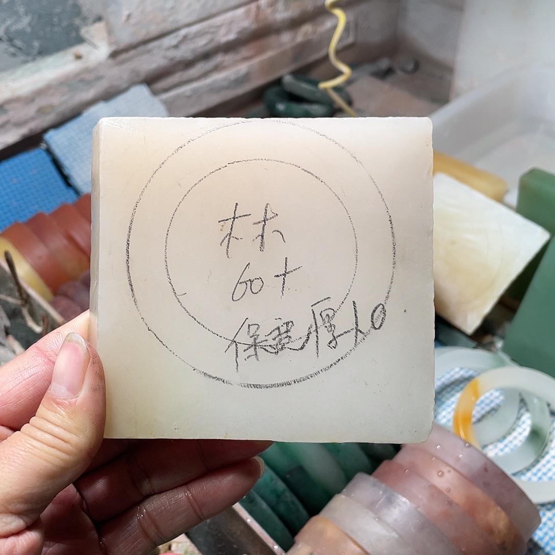 *****定制石英质玉定制加工