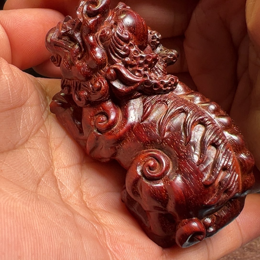 檀香紫檀（小叶紫檀）把件