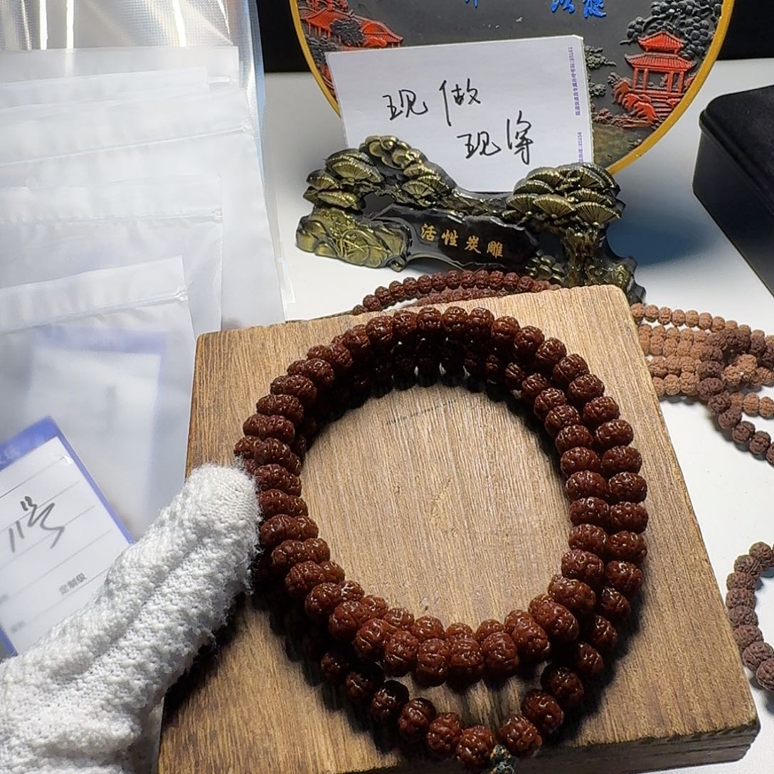 金刚菩提吊坠飘*12小金刚