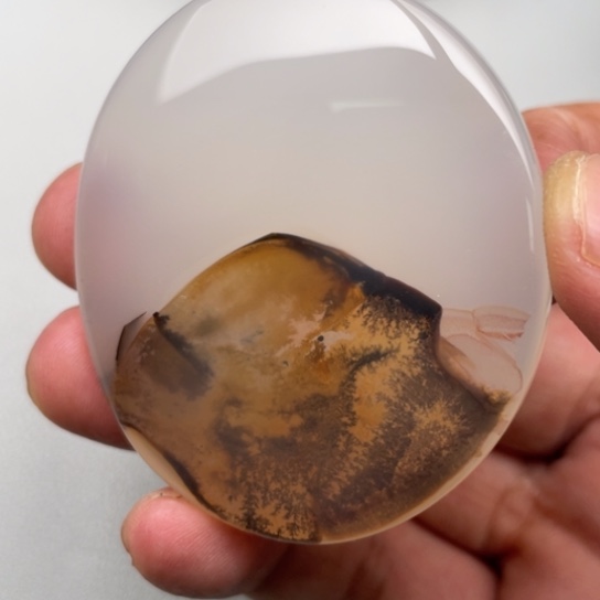 玛瑙/玉髓颈饰未镶嵌玉**心