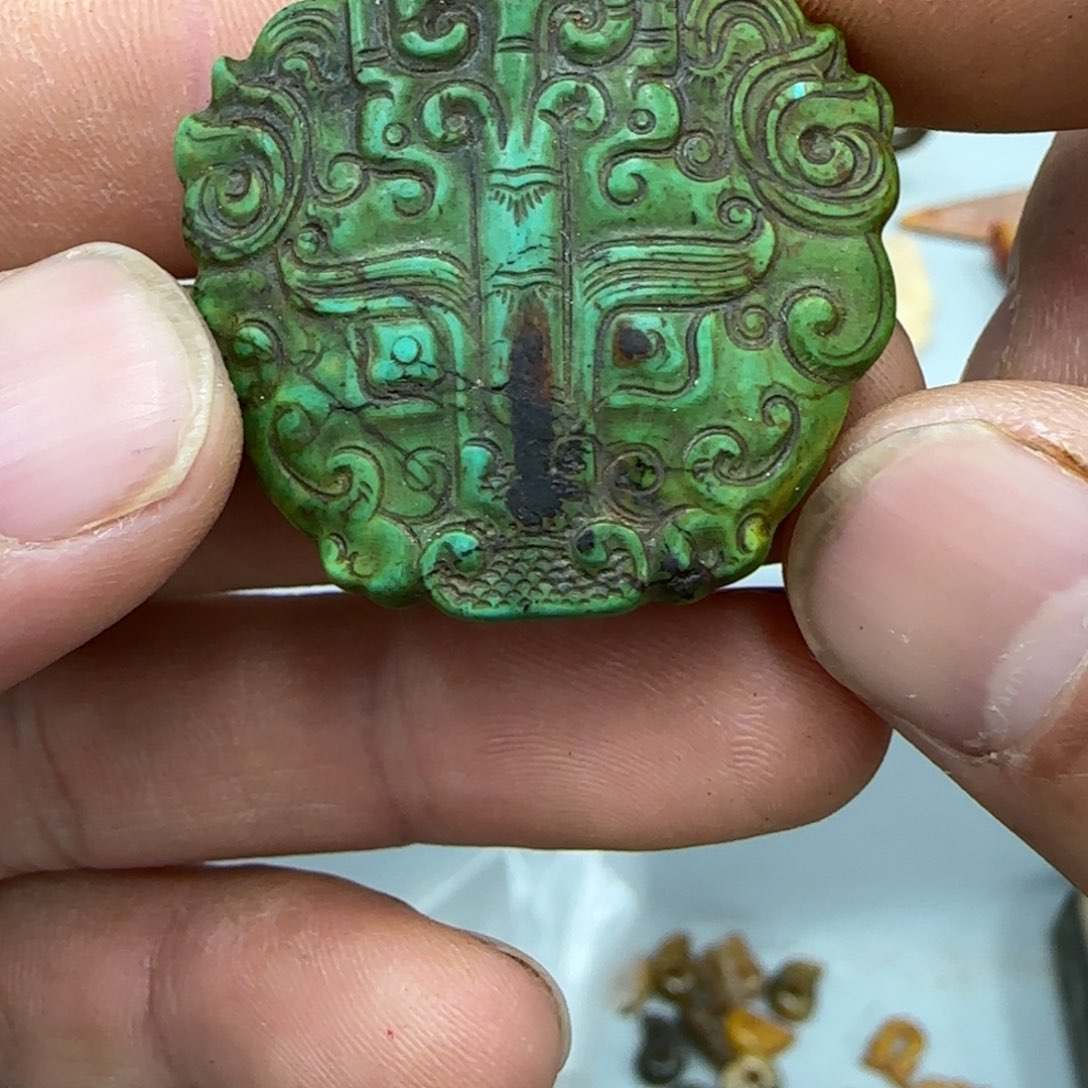 未镶嵌和田玉（糖玉）珠宝奇石