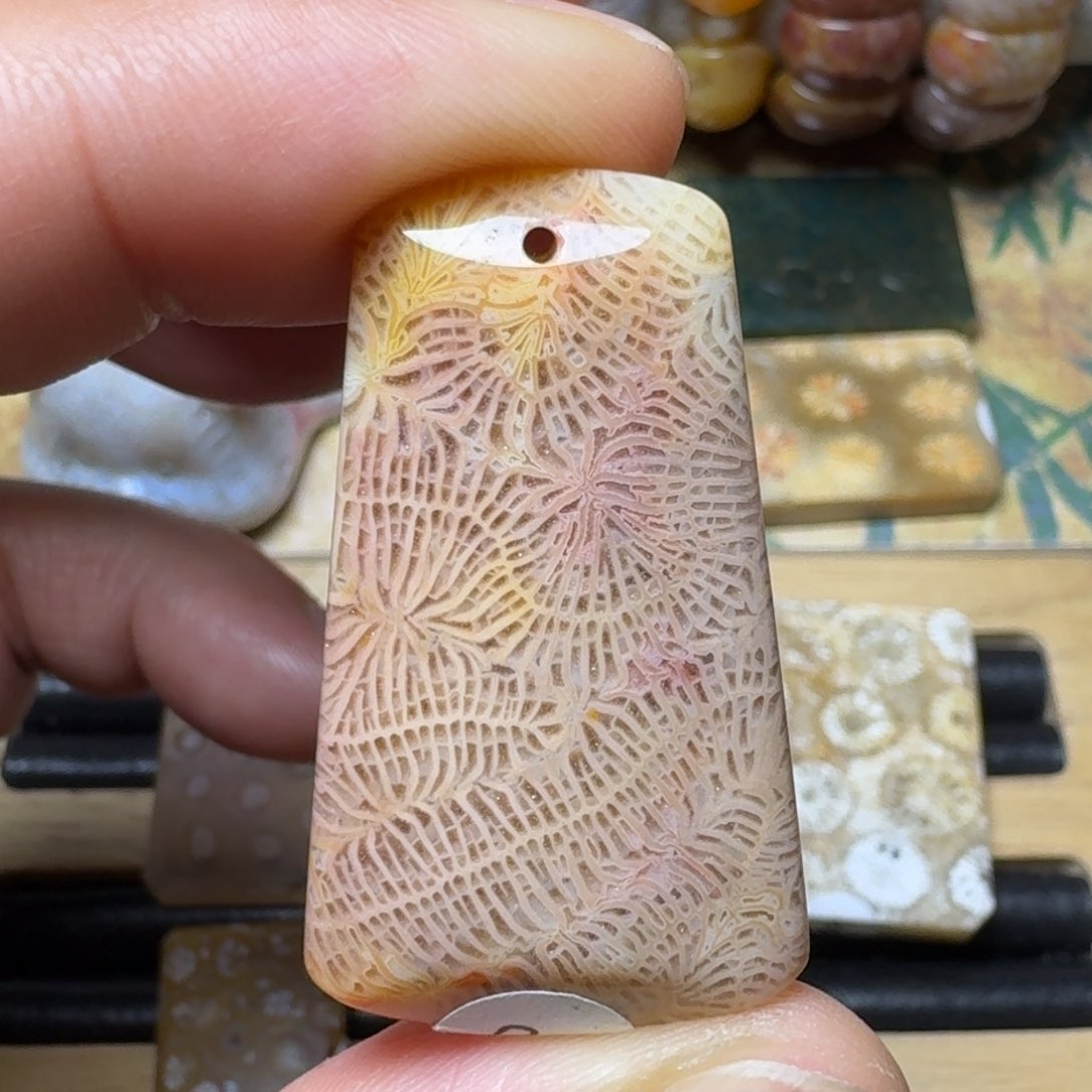 硅化玉天然有机玉石保真色未镶嵌