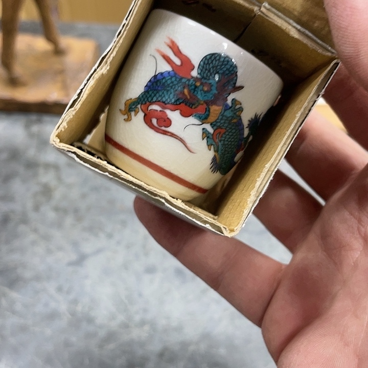 瓷片用****4瓷制作工艺品