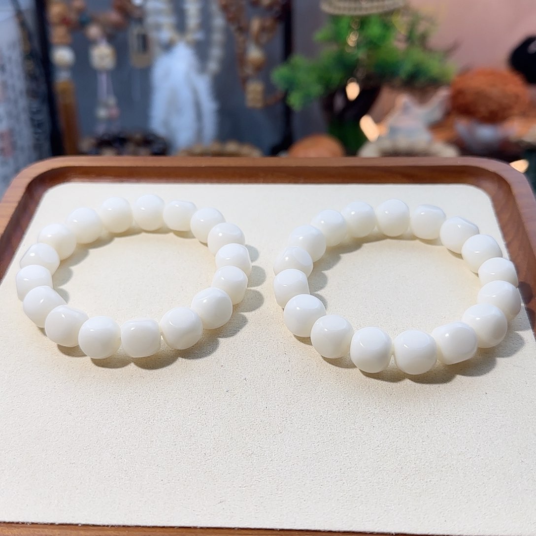 菩提根/象牙果吊坠六方纯白