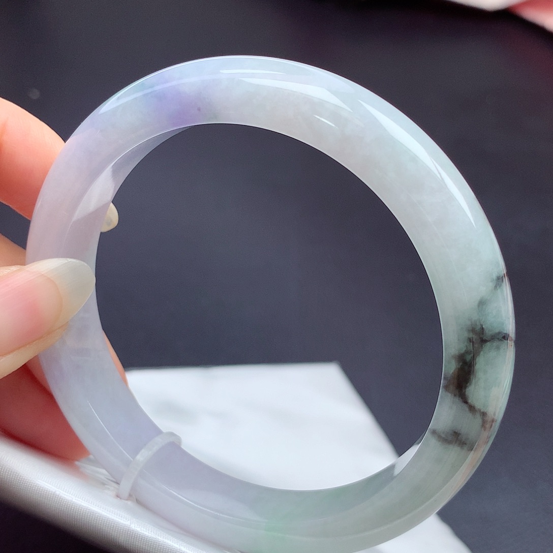 翡翠未镶嵌手镯63.7圈口