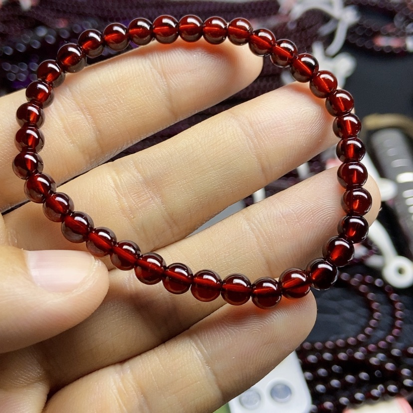 【闪购商品】石榴石手链未镶嵌发***虫