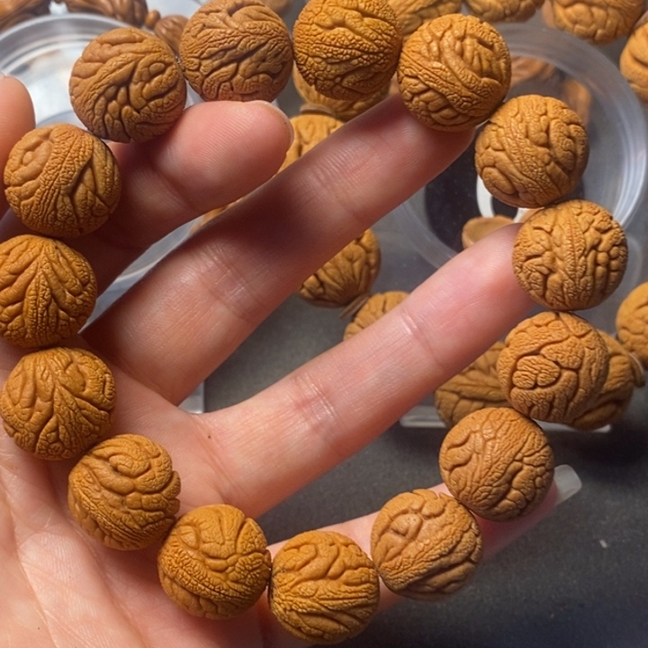 桃核手串秦岭龙纹桃核野生