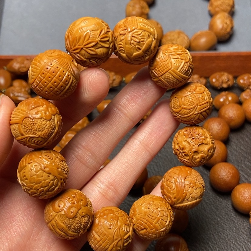 【闪购商品】橄榄核吊坠橄榄核