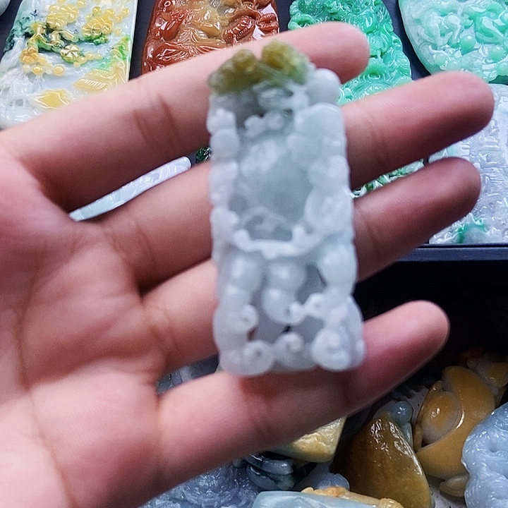 未镶嵌定制翡翠天然翡翠
