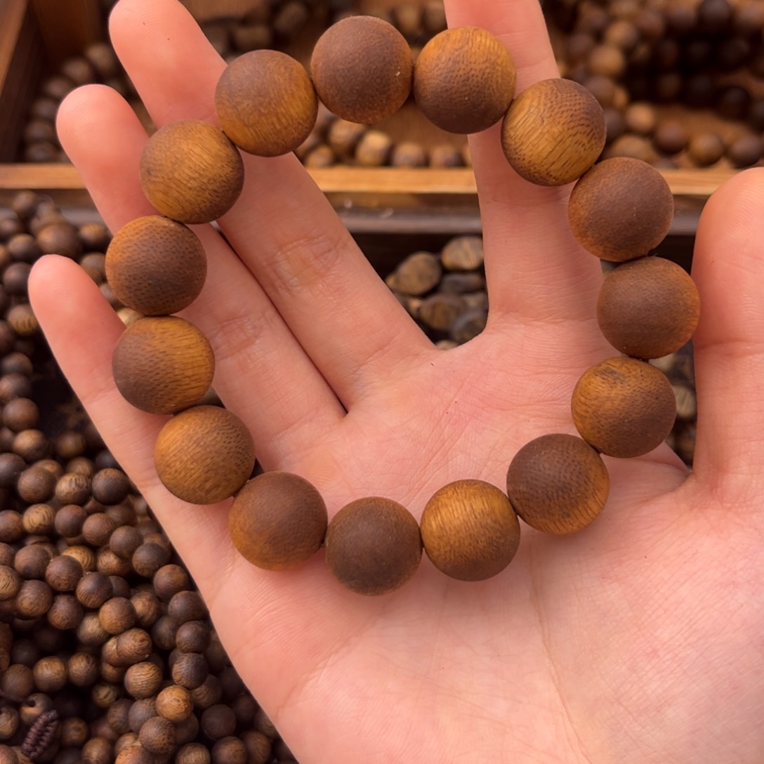 14圆珠黄奇楠单圈手串13克