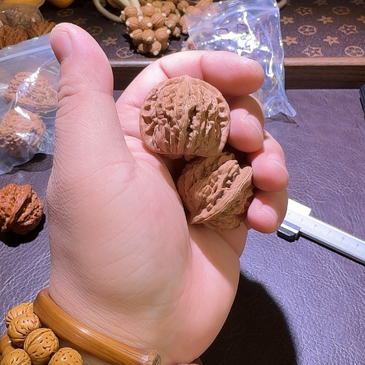 文玩核桃把件三号楼子