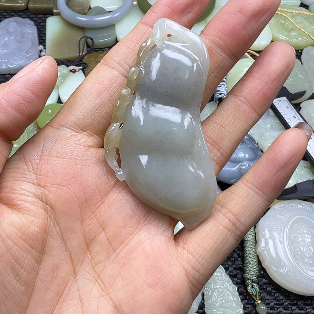 和田玉未镶嵌颈饰卡66