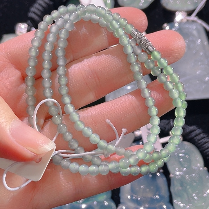 翡翠颈饰未镶嵌25，