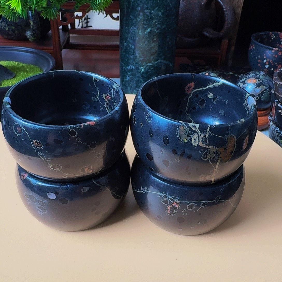 加***室梅花玉精美小鼓杯