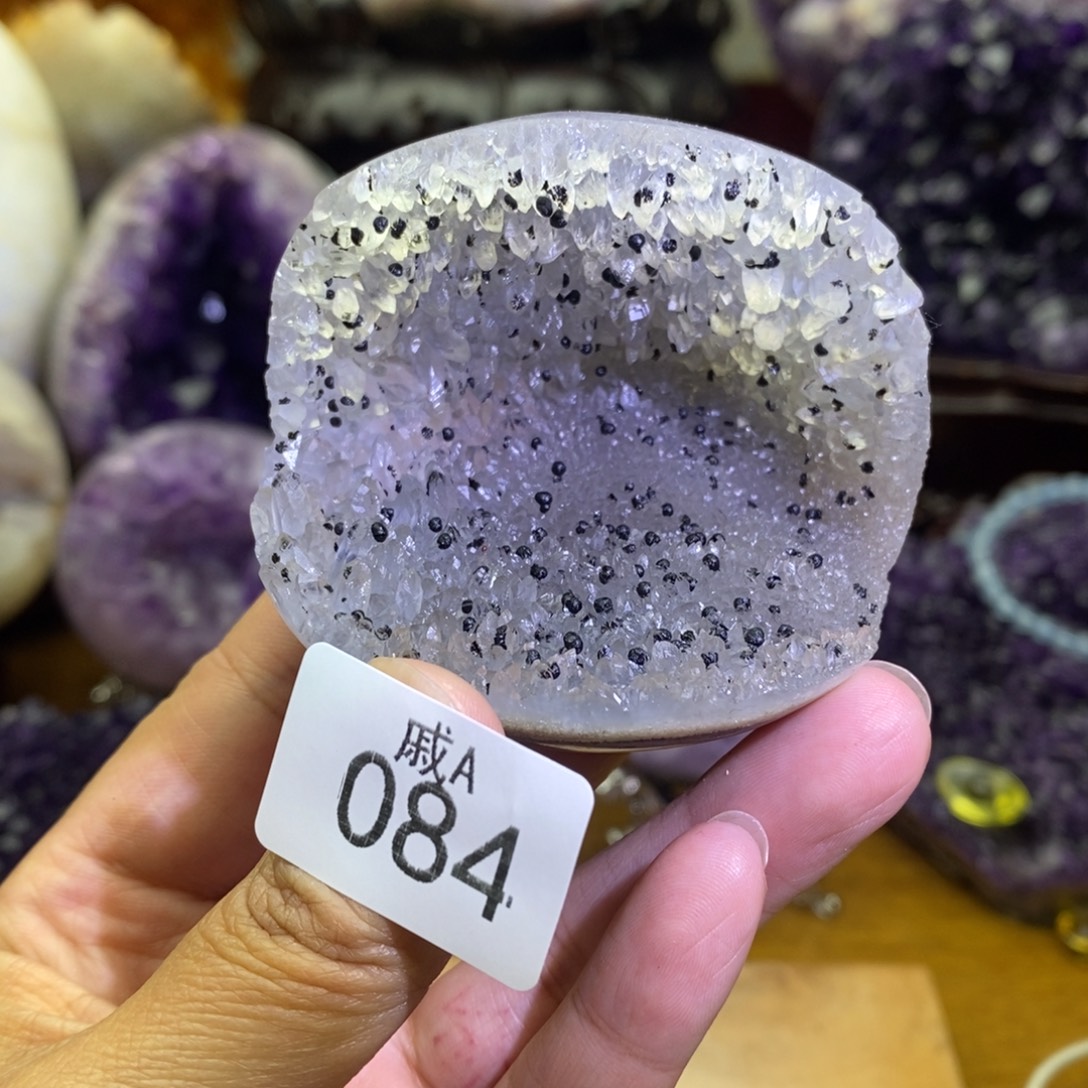 未镶嵌水晶大型摆件（非配饰）