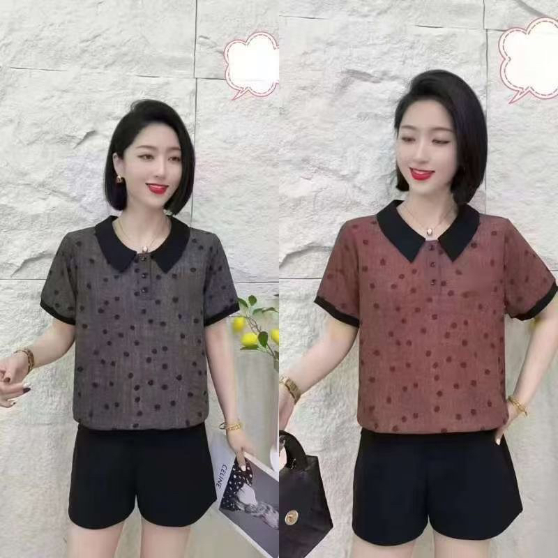 2025新款时尚韩版宽松夏季中老年妈妈装薄款透气圆点翻领短袖上衣
