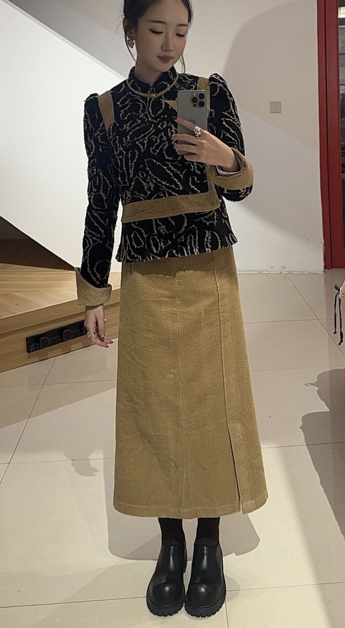 T y a n T y a n民族风原创设计条绒半身裙