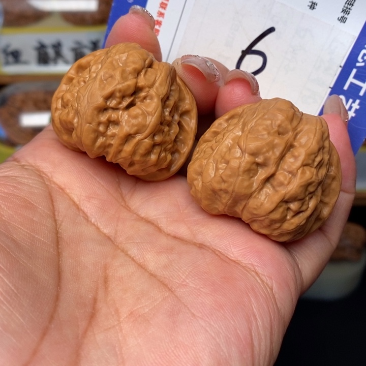 文玩核桃吊坠38蛤蟆头