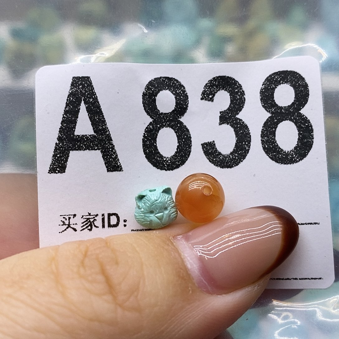 南红玛瑙未镶嵌珠宝奇石