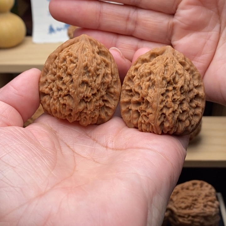 吊坠文玩核桃三角拉丝高炮毕业403842尺2048