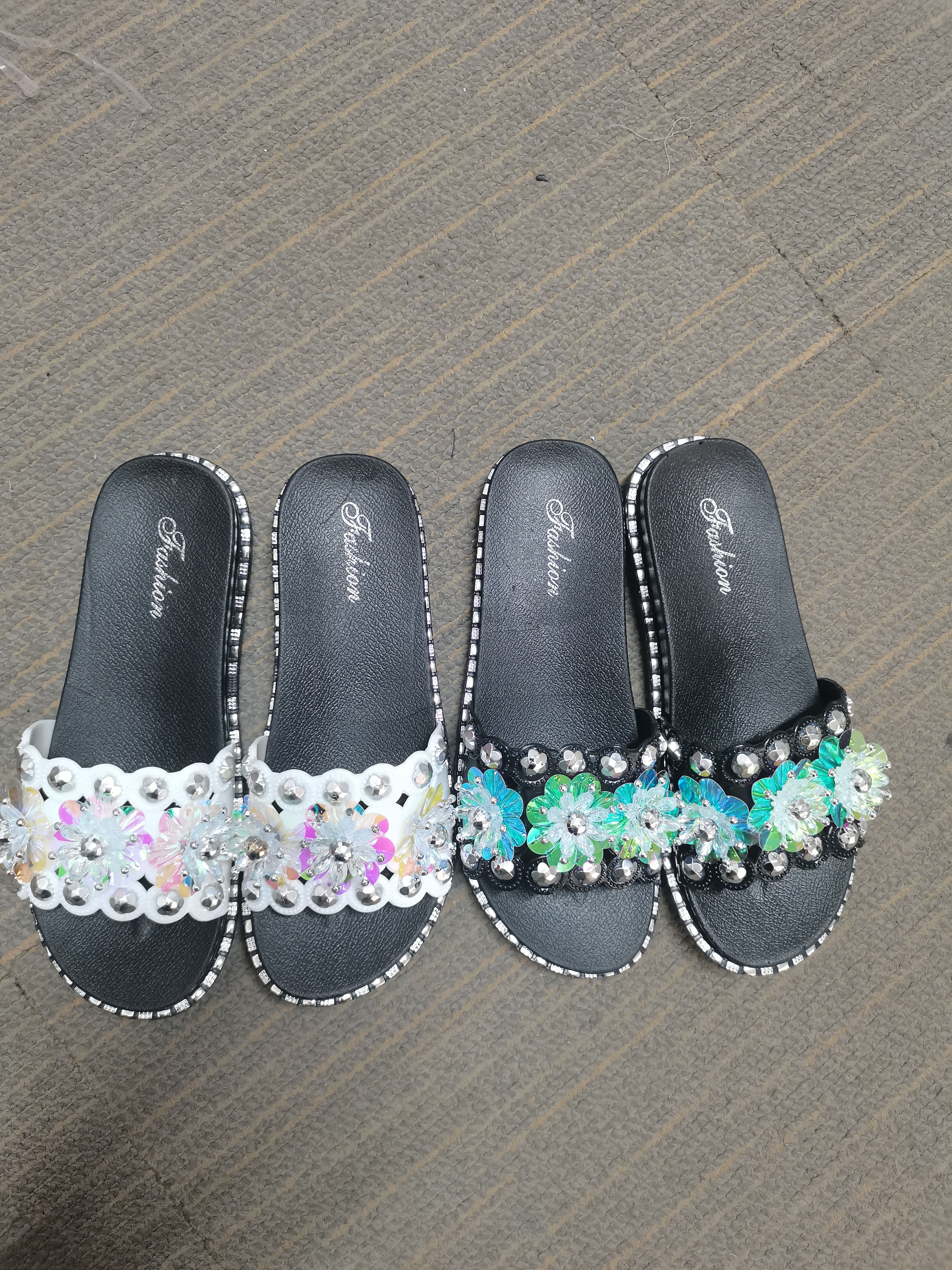 花拖鞋鞋垫-女士休闲高领气质春季女士性感舒适带扣优雅衬衫