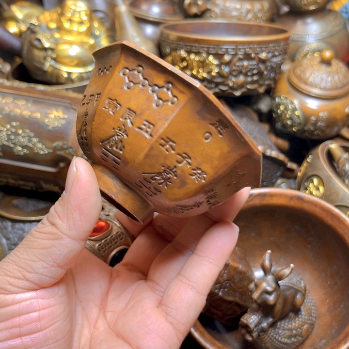 铜器摆件收收藏藏