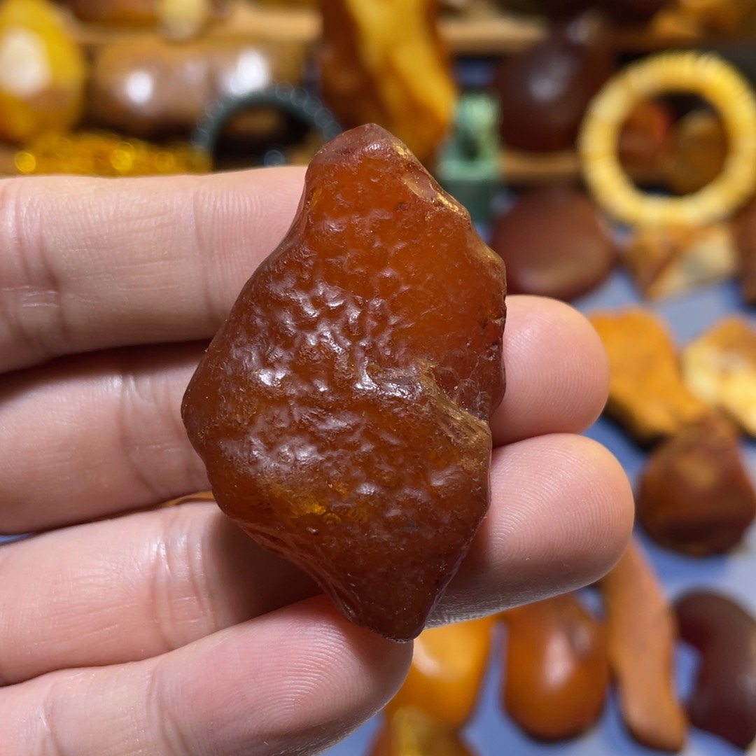 定制琥珀未镶嵌原矿