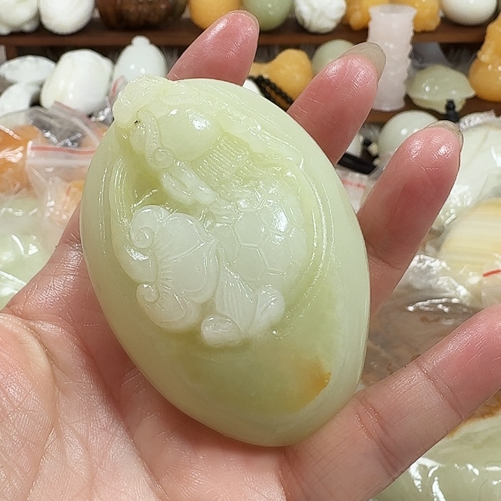 寒***夜砖雕石头手把件不退不换