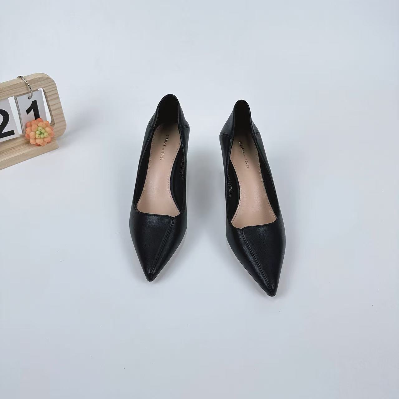 小强家女鞋  通勤尖头单鞋四季女细跟（A596-37-2）（B316921324-67）