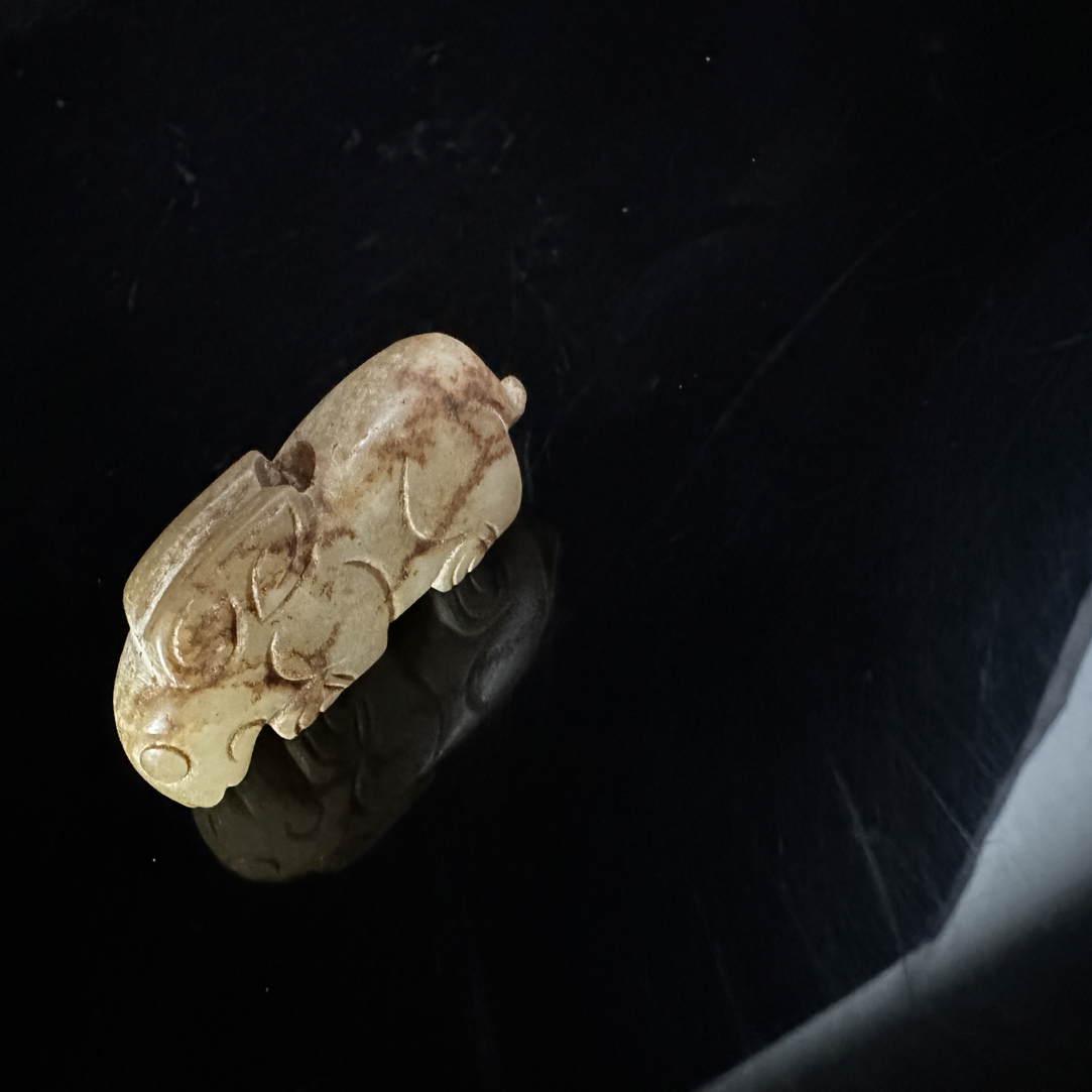 和田玉、迷你玉兔、可做挂件生肖佩戴3.9*1.6*1.0cm