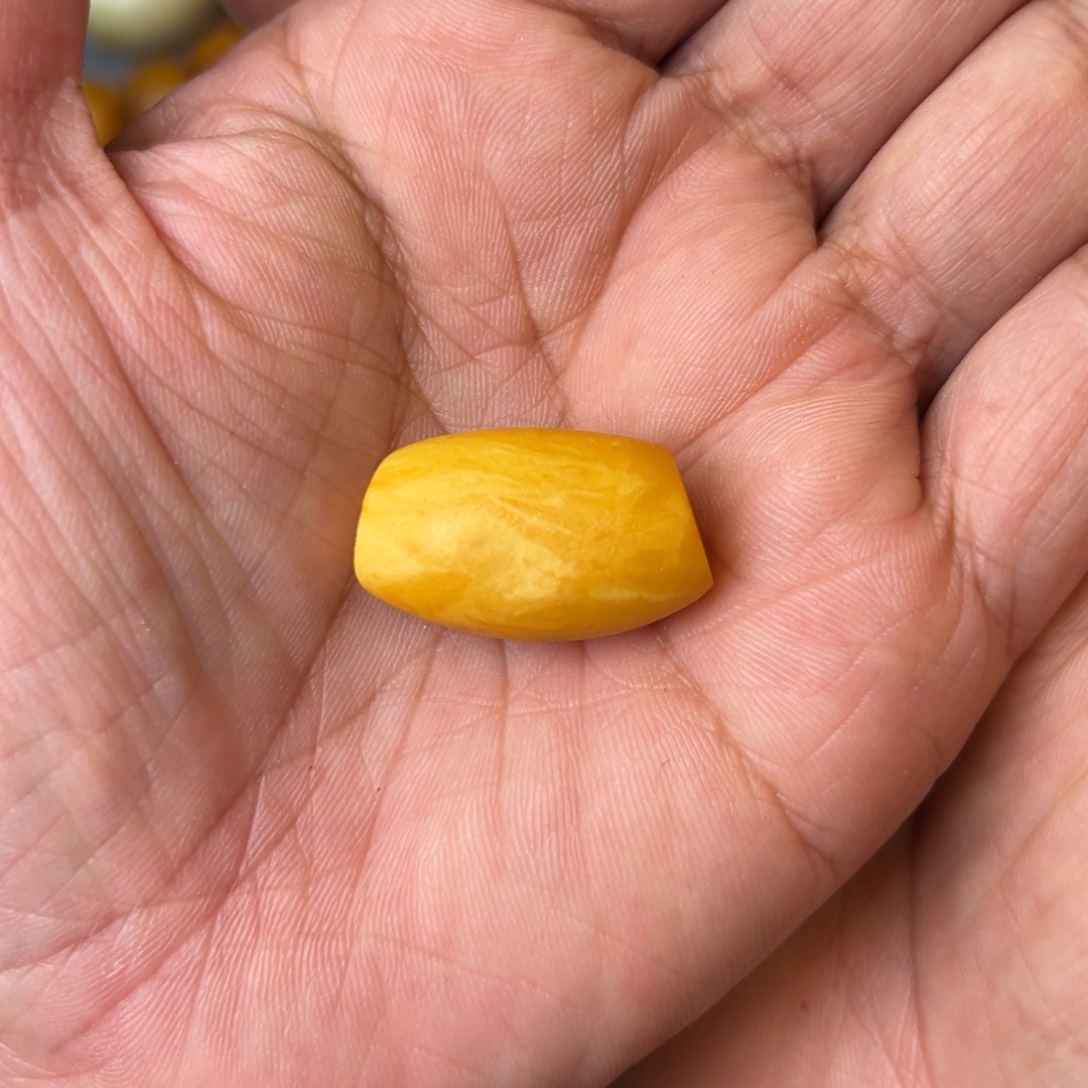 琥珀吊坠(不含链)未镶嵌