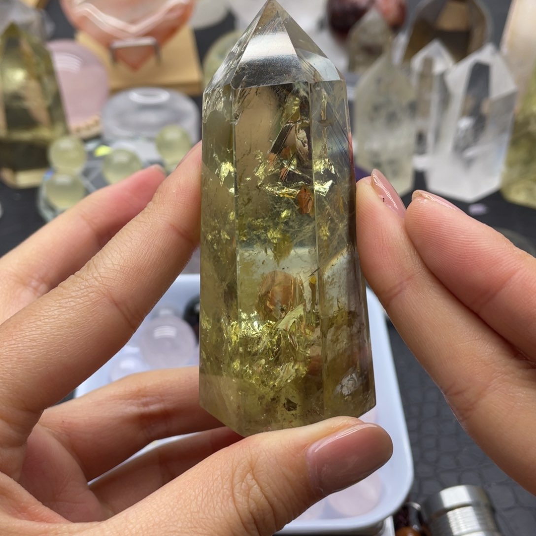 水晶10未镶嵌荟****店黄水晶柱